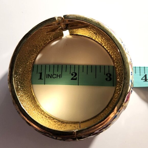 Vtg Gold-Tone Hinged Bangle Bracelet Purple Floral Enamel fairycore feminine - Picture 6 of 6